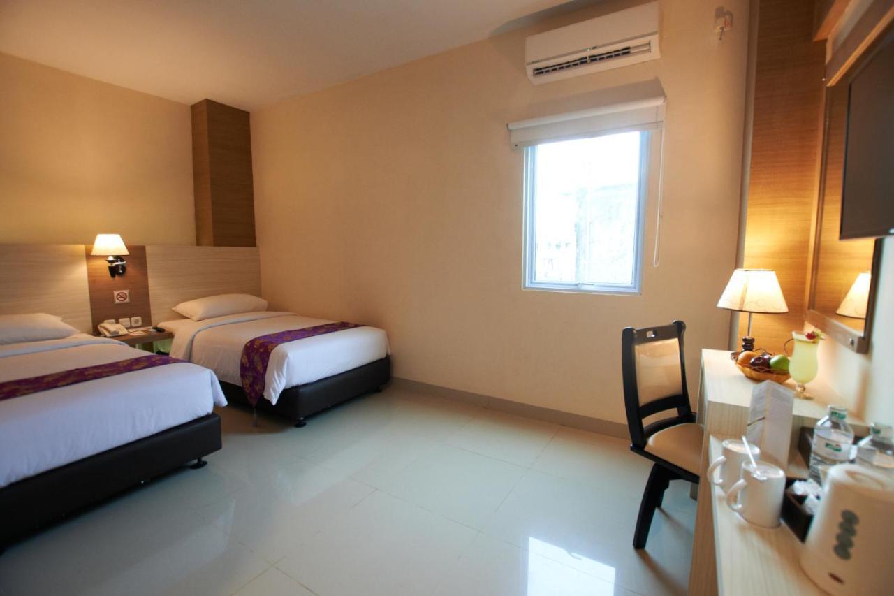 Winstar Hotel Pekanbaru Luaran gambar
